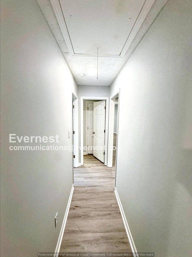 Photo - 254 Bridgeport Ln