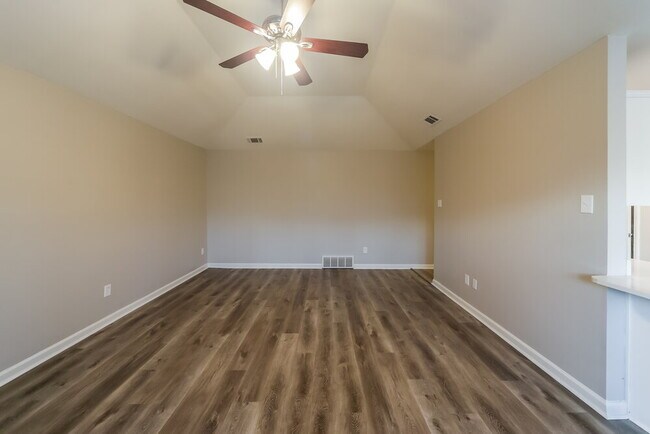 Photo - 7931 Claredale Dr