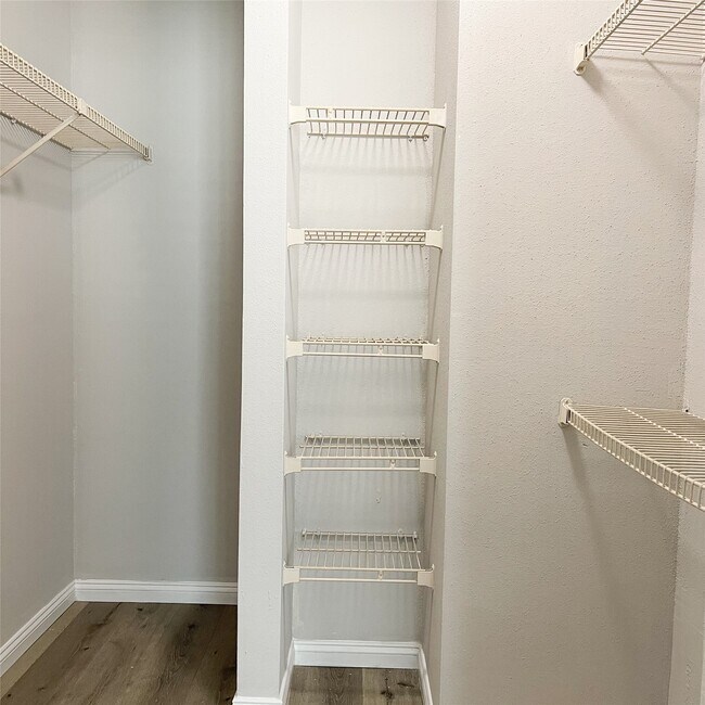 Photo - 8718 Victorian Village Dr Unit 8718