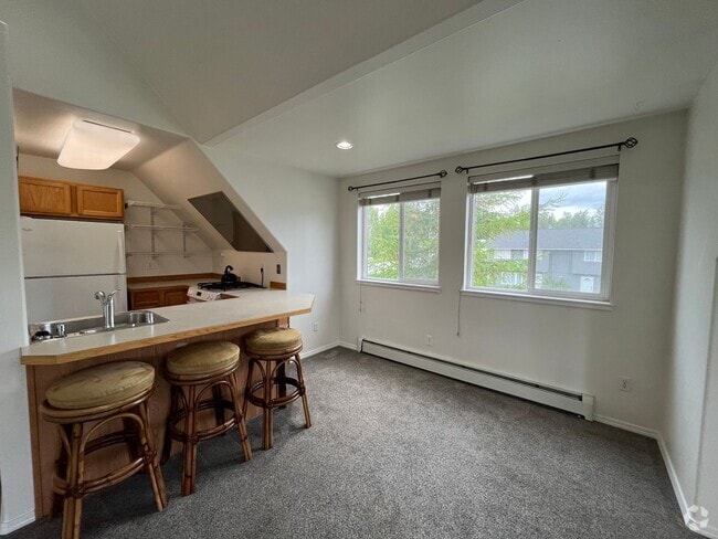 Building Photo - 2323 E 68th Ave Unit 2 Rental
