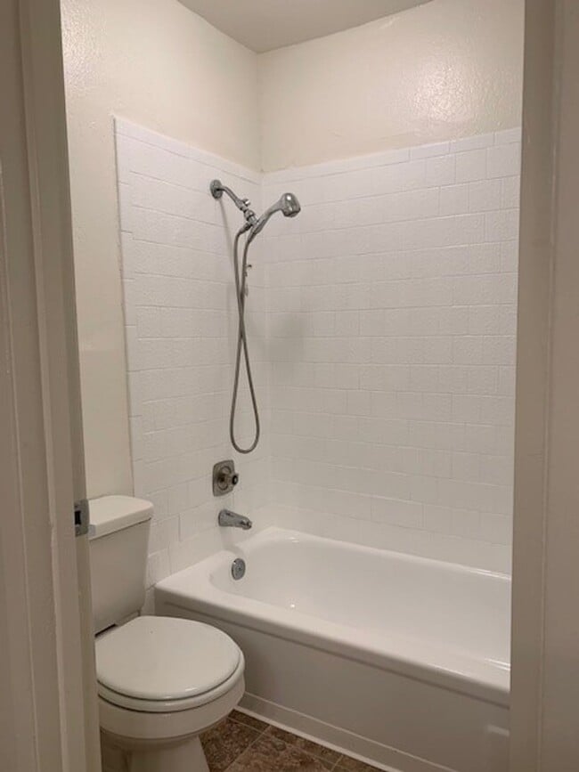 Photo - Parkside Apartments