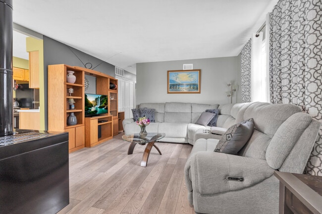 Photo - 1314 Ely Ct Unit 1314