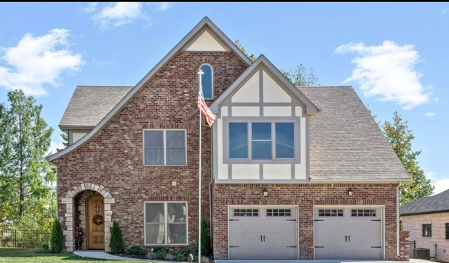 Building Photo - 1515 Hereford Blvd Rental