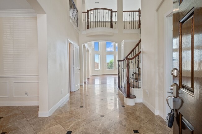 Photo - 6026 Briar Hill Ct