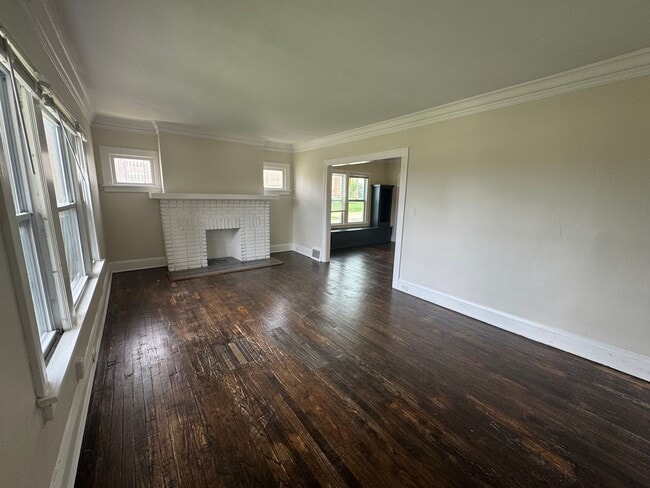 Photo - 3241 Kildare Rd Unit 3241 Kildare Lower