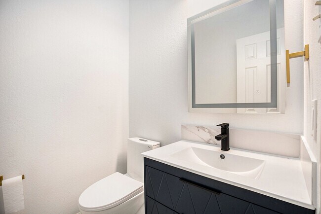 Photo - 3811 Misty Falls Ln