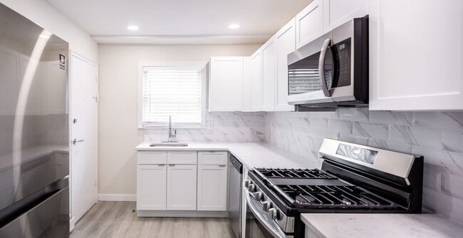 Photo - Grandview Gardens