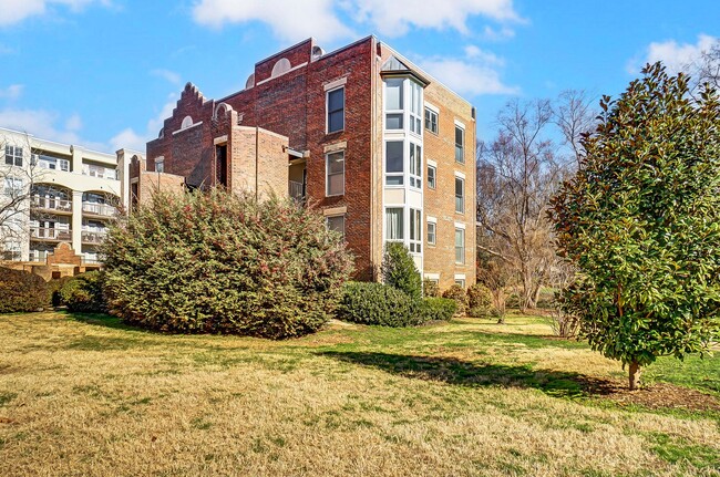 Photo - Fully Furnished Condo Uptown!! Unidad 1