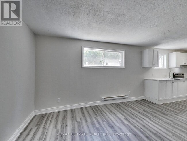 Photo - 135 Chatham St Unit Apt 8