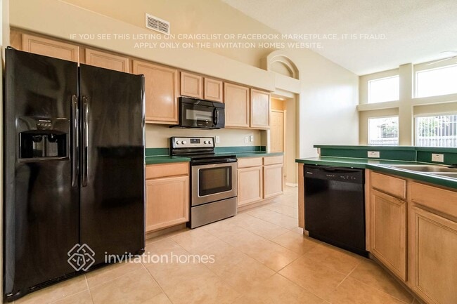 Photo - 10967 Dearden Cir