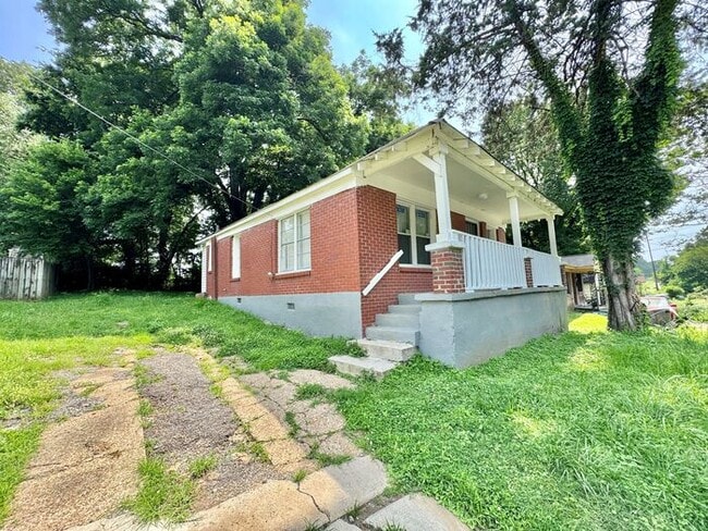 Photo - 863 E Person Ave