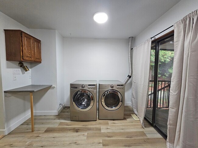 Photo - 13454 Crestview Dr