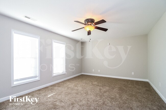 Photo - 1686 Crestlawn Tl