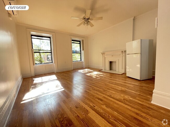 Building Photo - 313 W 78th St Rental