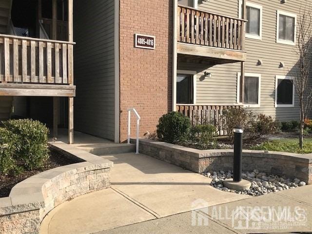 Building Photo - 4811 Ravens Crest Dr