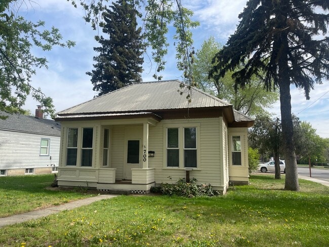 Charming 3 Bedroom Home Near Downtown Elle... - Charming 3 Bedroom Home Near Downtown Elle...