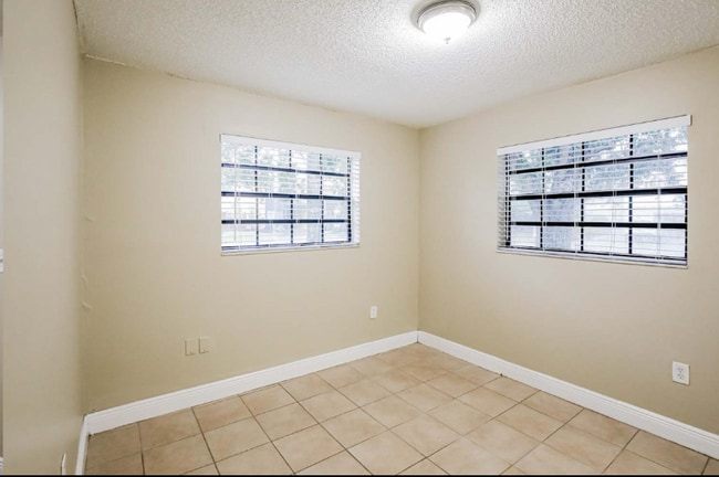 Photo - 20018 W Oakmont Cir