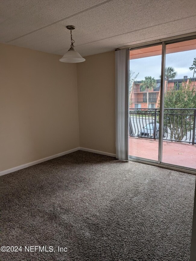 Photo - 3401 Townsend Blvd Unidad 310