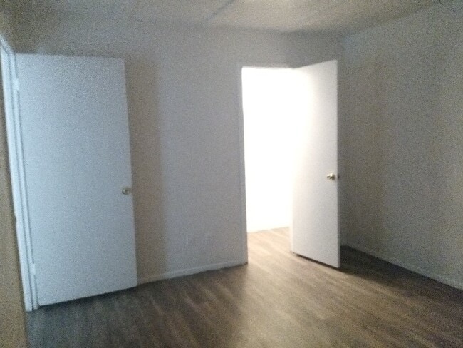 Photo - 2 bed/ 1.5 bath townhome