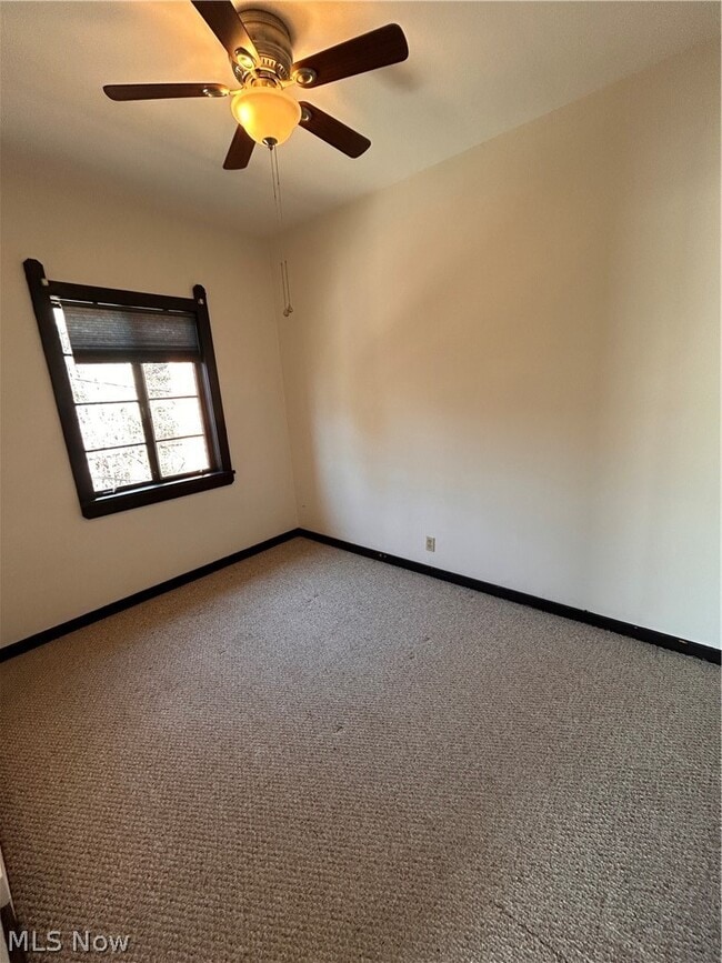 Photo - 1707 W 31st Pl