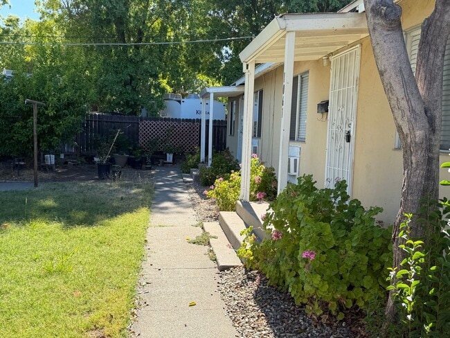 Photo - 1061 E Monte Vista Ave