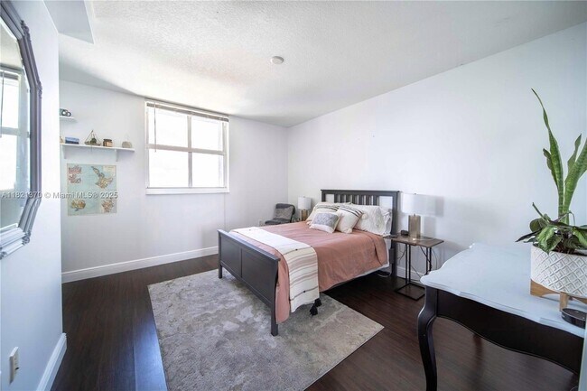 Photo - 1250 S Miami Ave Unit 2201