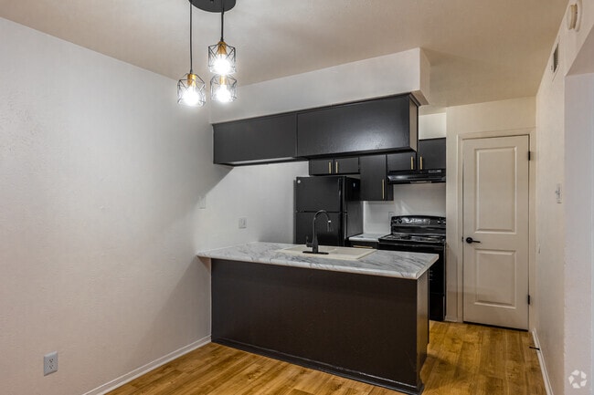 2HAB, 2BA - 891 ft²