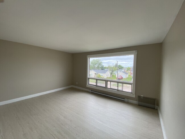 Photo - 46 Terris Ave Unit 6