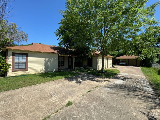 Building Photo - 706-708 Carrie Ave Unit 706 Rental