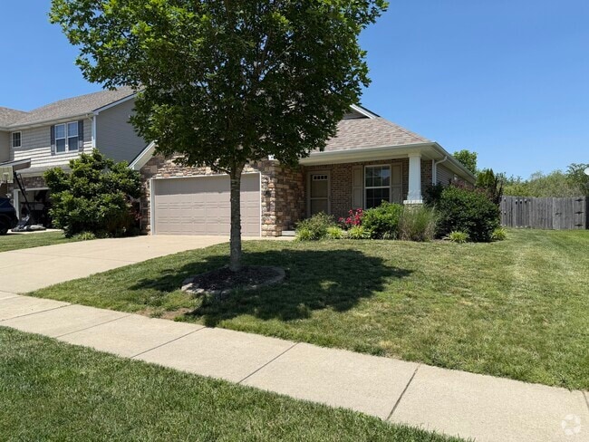 Building Photo - 129 Meadowcrest Dr Rental