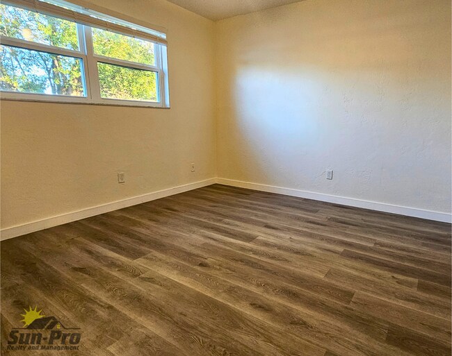 Photo - 5813 Spruce Creek Rd