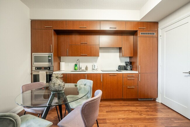 Photo - 31 Bales Ave Unit ID1345975P