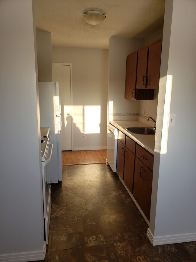 Photo - Village Green Apartments