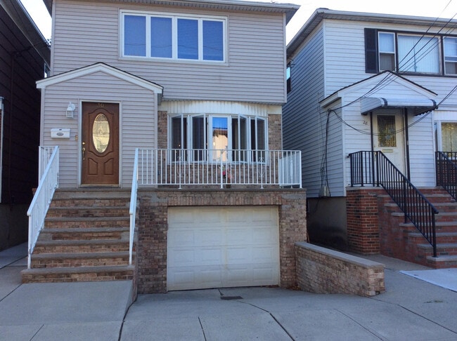 Building Photo - 30 E 36th St Unit #2