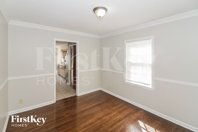 Photo - 3000 Eagle Dr