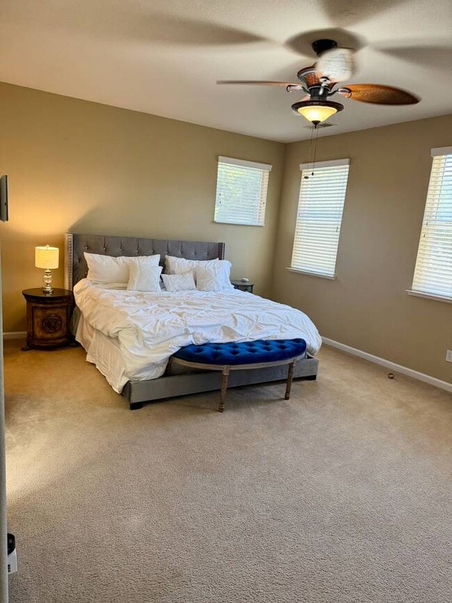 Photo - 1408 Horizon Ln