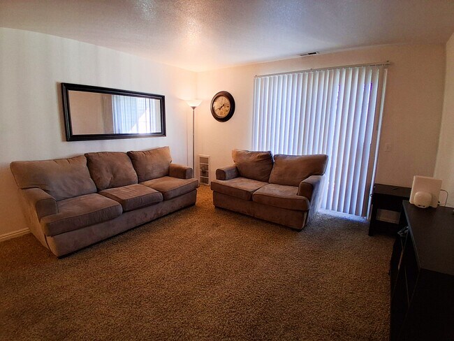 Photo - 104 W 1230 N St