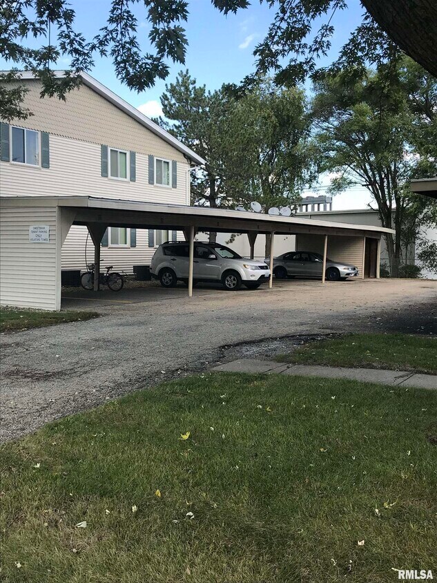 Photo - 504 S Sweetbriar Dr Unit 504-2