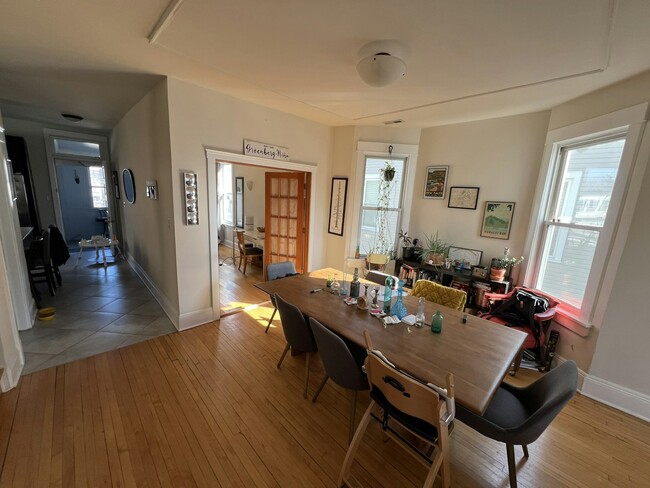 Photo - 4233 N Central Park Ave Unit 2