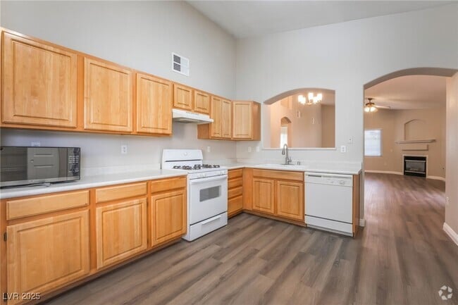Building Photo - 3925 Lazy Pine St Unit 202 Rental
