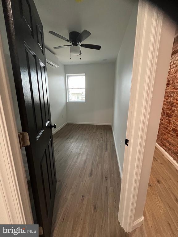 Photo - 5320 Kershaw St