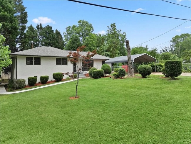 Photo - Room in House on Patricia Dr