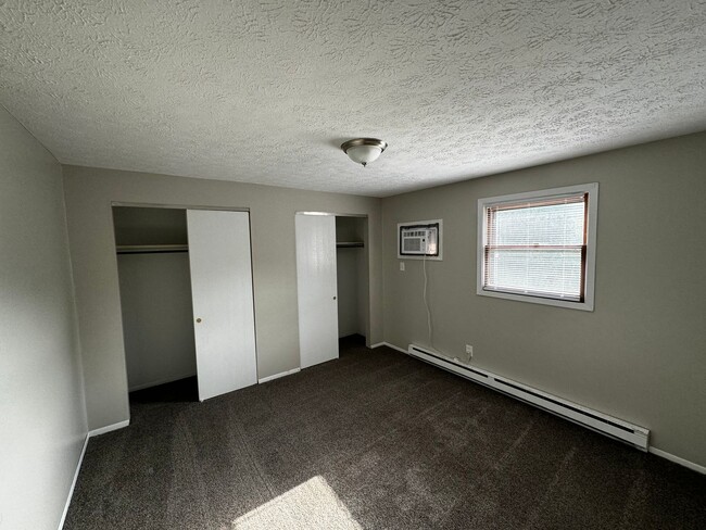 MN Cedar Village (809) - MN Cedar Village (809) Unit Apt A
