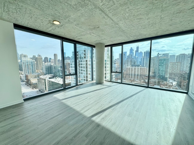 Photo - 461 W Chicago Ave Unit 2003