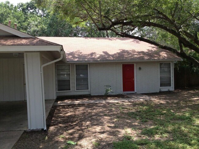 Photo - 107 Meteor Dr