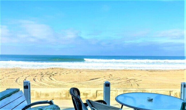 3237 Ocean Front Walk