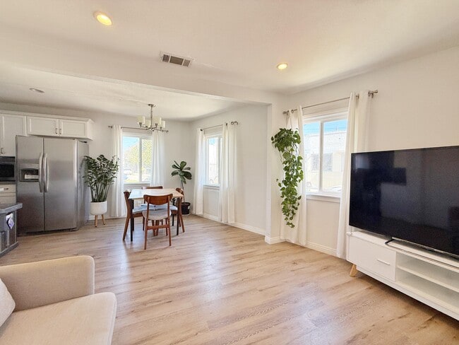 Photo - Atwater Village Bungalow Unit #1