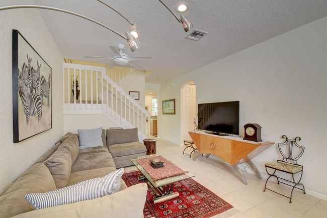 Photo - 71 Legacy Ct