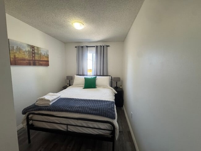 Photo - 18716-18757 57 Ave NW Unit SI FL1-ID1590632P