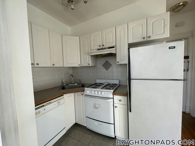 Photo - 1624 Commonwealth Ave Apartment Unit 1A